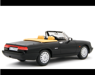 Alfa Romeo Spider 1.6 - 2.0i 1990 Nero Laudoracing 1:18 Resinemodell (Türen, Motorhaube... nicht zu öffnen!)